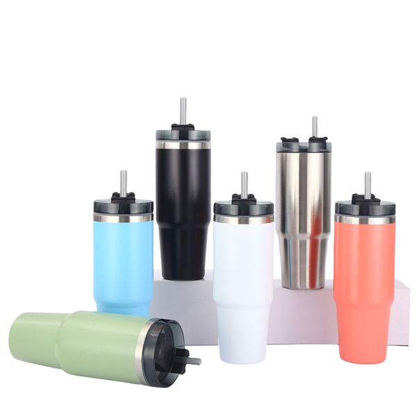 CUPS WATER BOTTLES/Travelling Cups